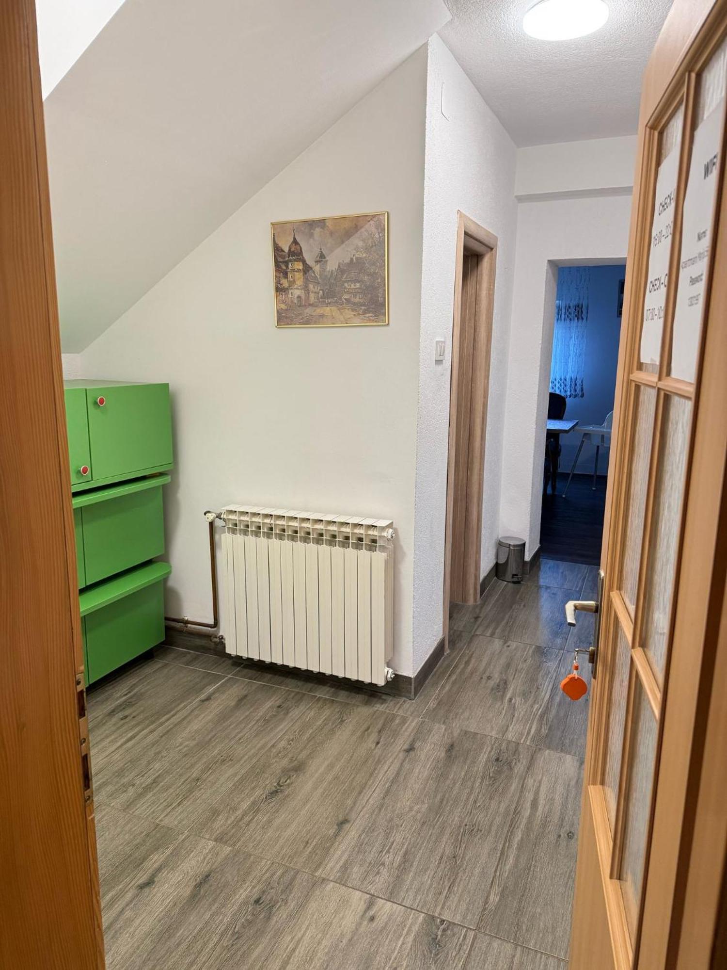Apartments Marija Vrelo Koreničko Extérieur photo